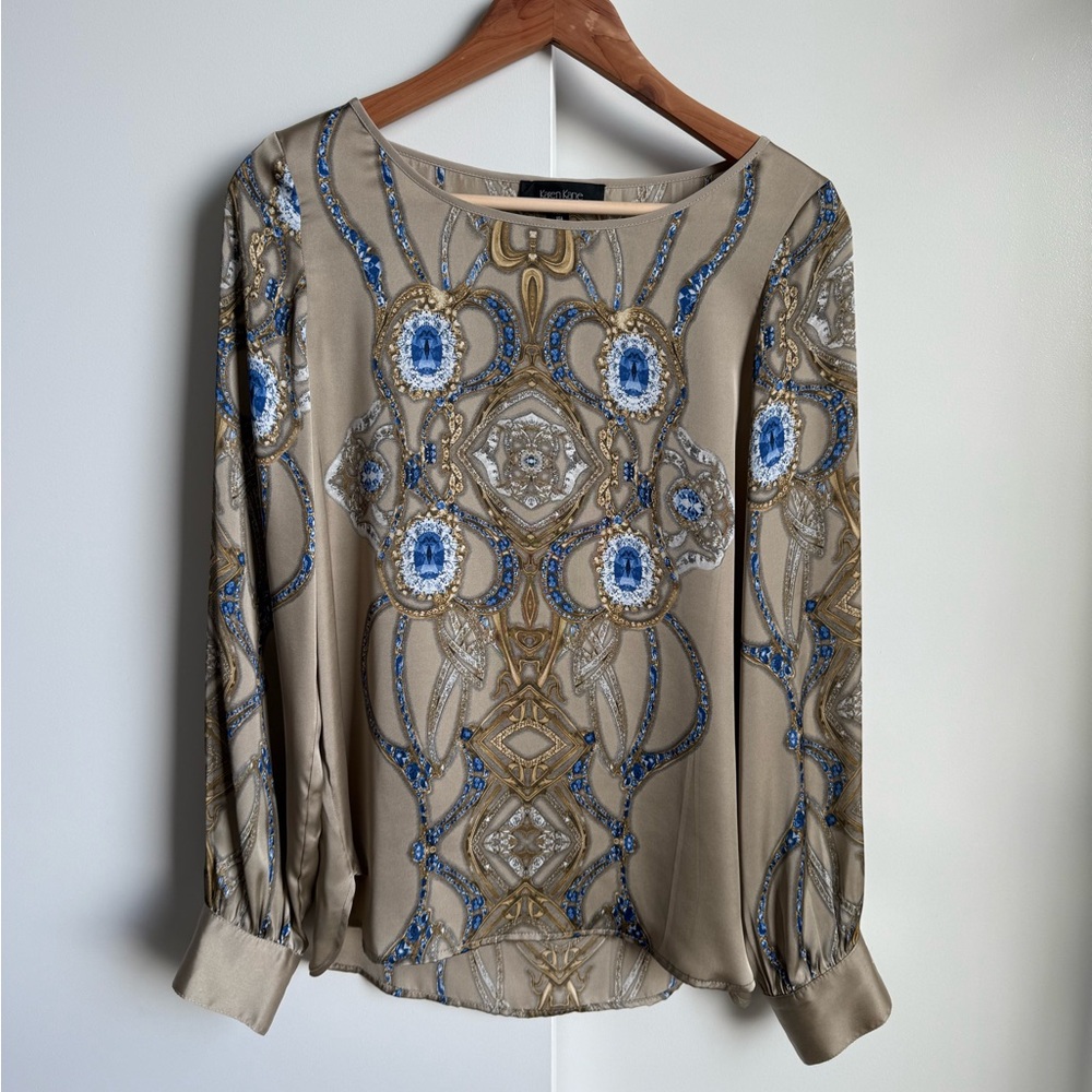 Karen Kane Medallion Print Blouse - Tan / Blue / Gold • Size S